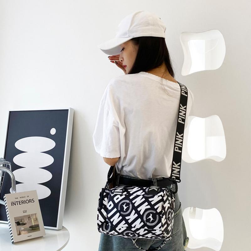 Womens Small Gym Bag Portable  - Tablet Shoulder Bag reseña y precio