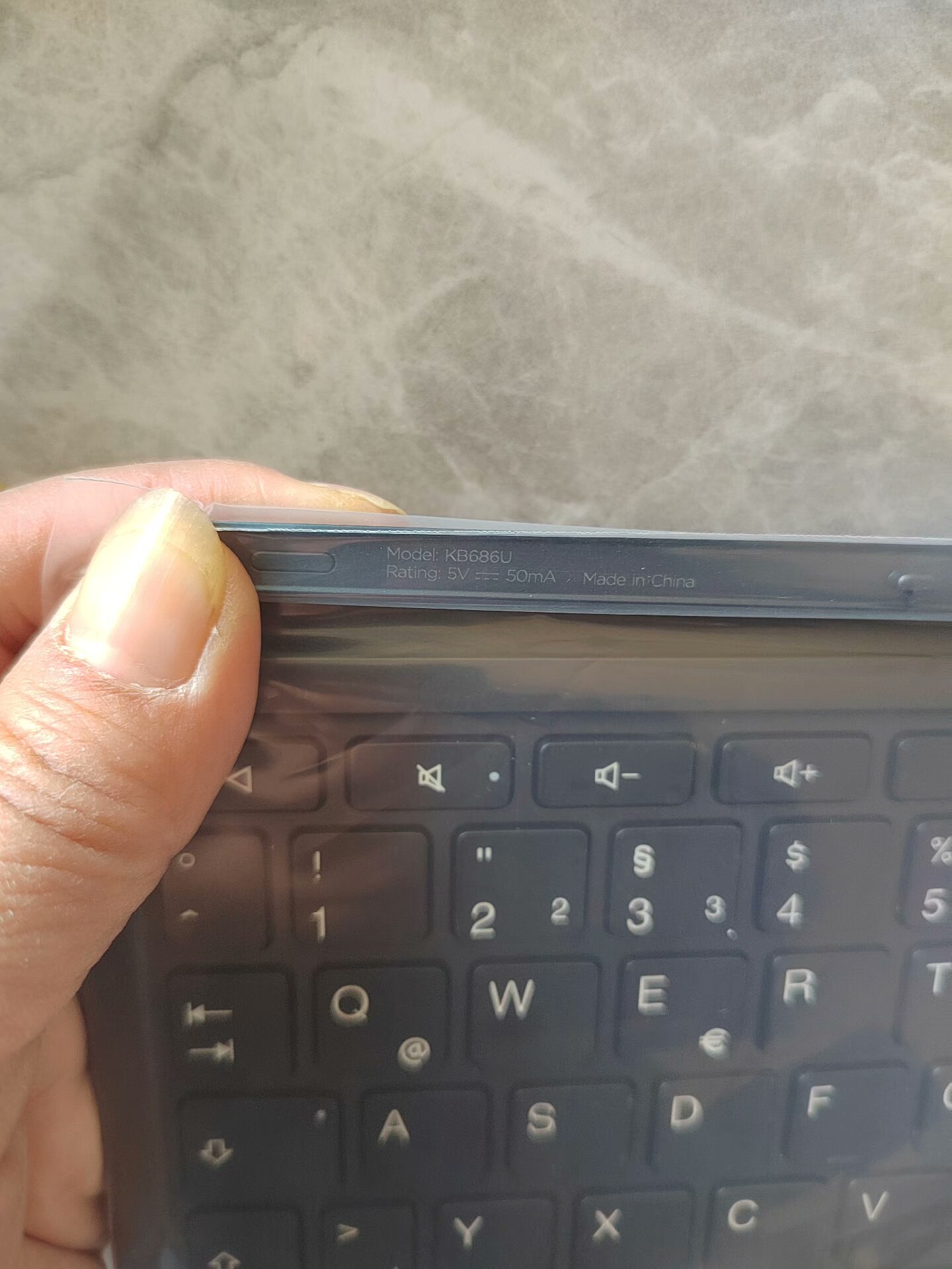 11.2 inch KB686U Keyboard and  - Lenovo Tablet Keyboard Accessories reseña y precio